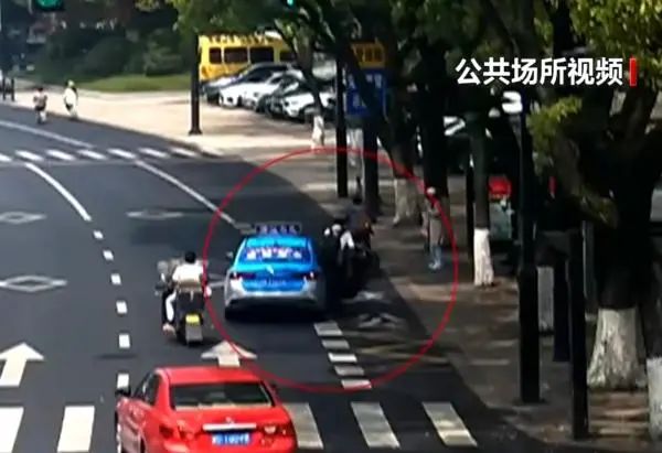 直接上门提钱!宁波警方提醒:冒充公检法诈骗“升级” 直接上门提钱!宁波警方提醒:冒充公检法诈骗“升级”