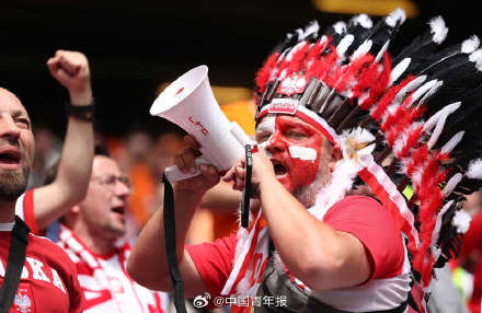 2024年欧洲杯 小组赛D组首轮：荷兰队2比1逆转波兰队