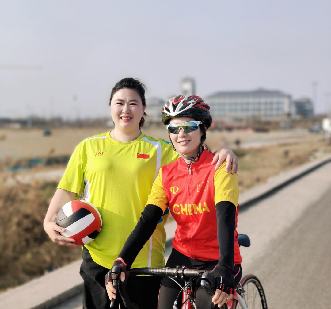 这群40岁的退役冠军们,组团用直播重启人生 这群40岁的退役冠军们,组团用直播重启人生