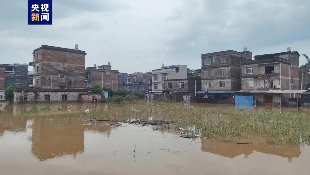 多站破历史极值！广西贺州市暴雨蓝色预警持续生效中