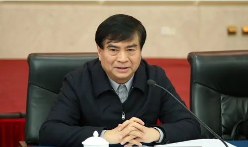 退休多年后，副部级官员洪礼和被查！