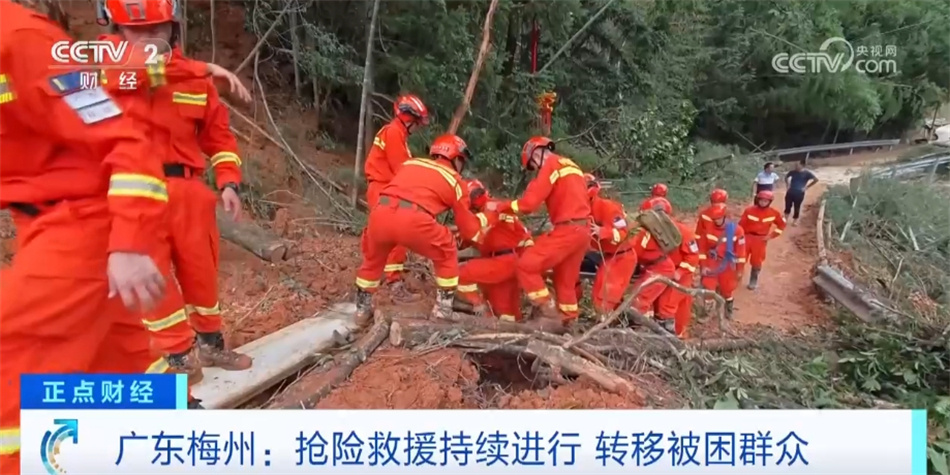 救援、清理、消杀、开闸……各地全力以赴应对汛期 众志成城抢险救灾