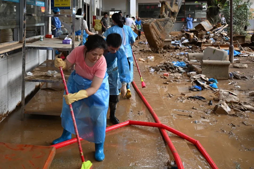 广东集全省之力，驰援梅州！