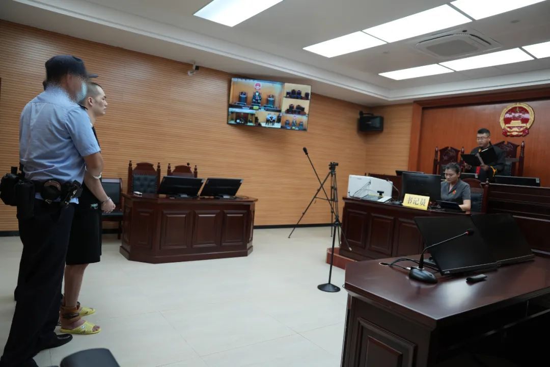 走私贩卖运输毒品3499.29克 一毒犯今日在防城港被执行死刑