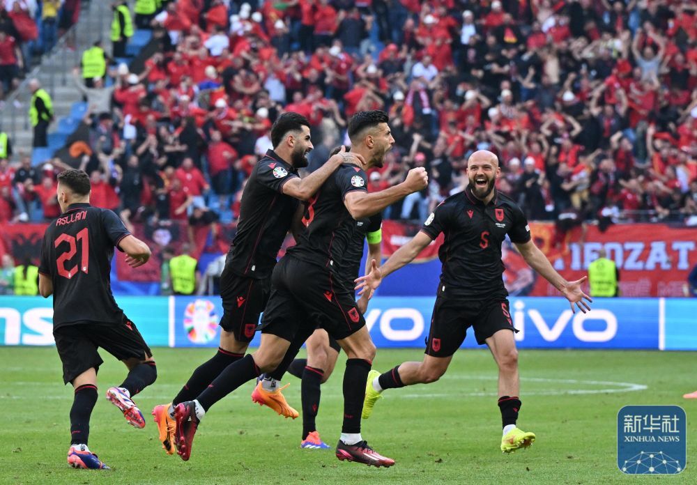 欧锦赛小组赛 | 克罗地亚队战平阿尔巴尼亚队 欧锦赛小组赛 | 克罗地亚队战平阿尔巴尼亚队