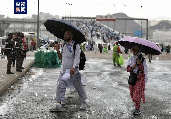 中东多地遭遇51℃极端高温 550余人在麦加遇难