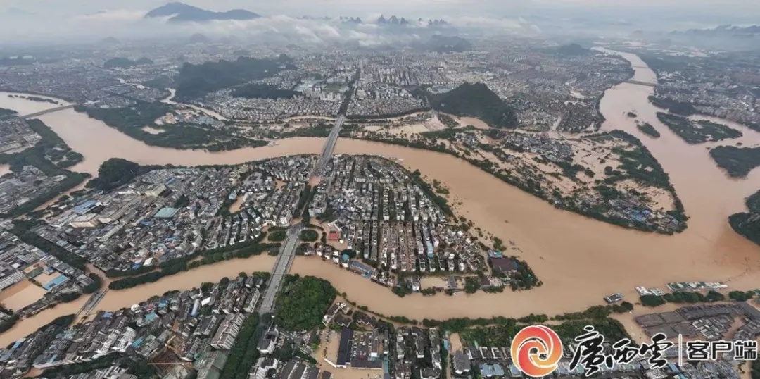 漓江桂林城区段正缓慢退水