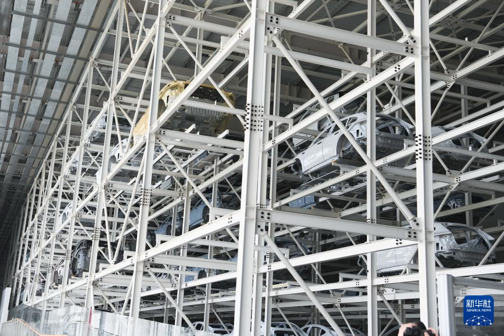 探访中部地区新能源汽车生产线