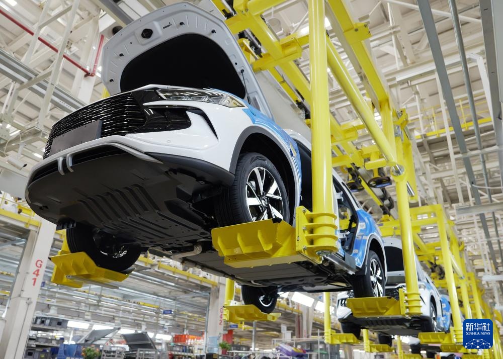 探访中部地区新能源汽车生产线