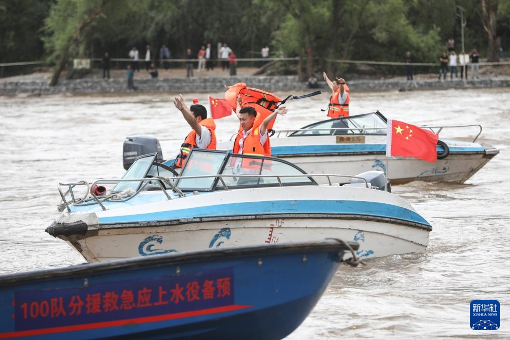 甘肃举行水上交通应急搜救综合演练
