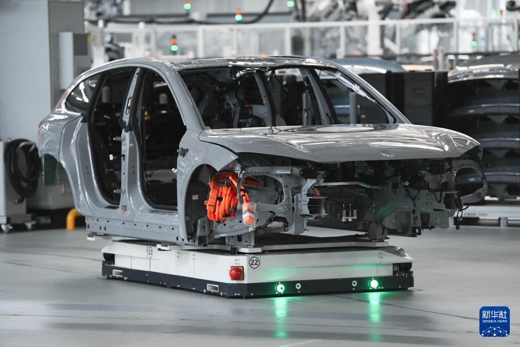 探访中部地区新能源汽车生产线