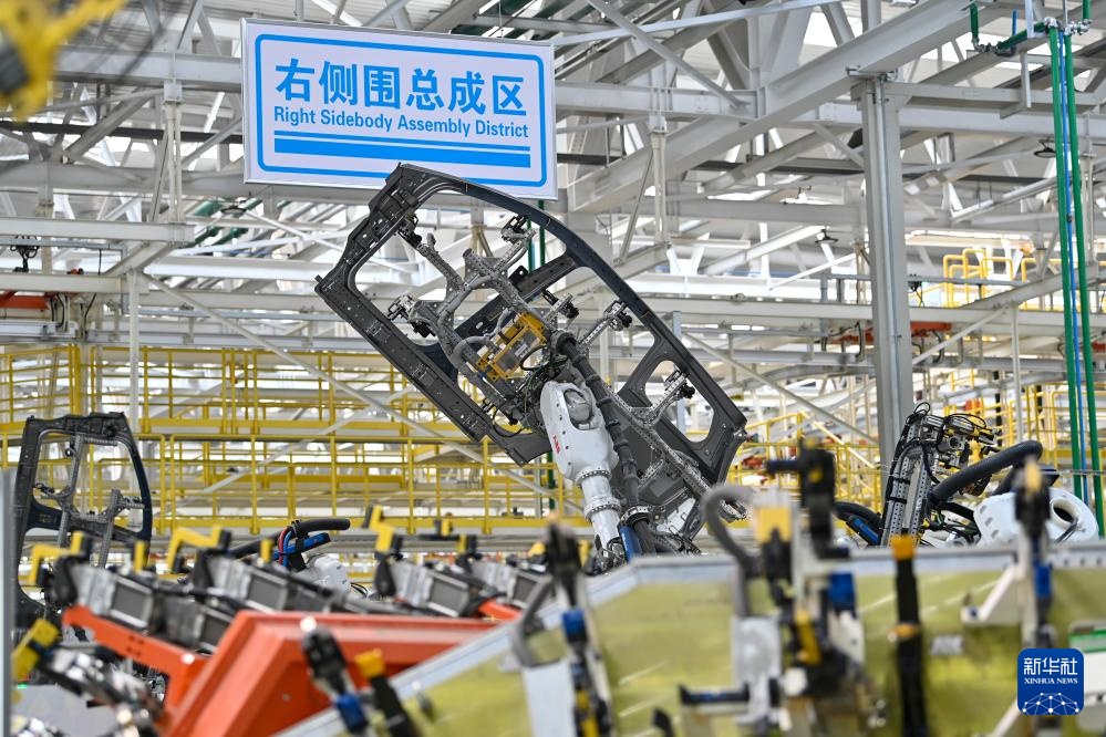 探访中部地区新能源汽车生产线