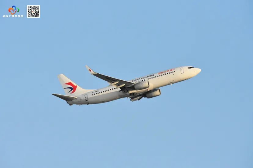 武汉直飞,今天首航!时隔十年再次开通→ 武汉直飞,今天首航!时隔十年再次开通→