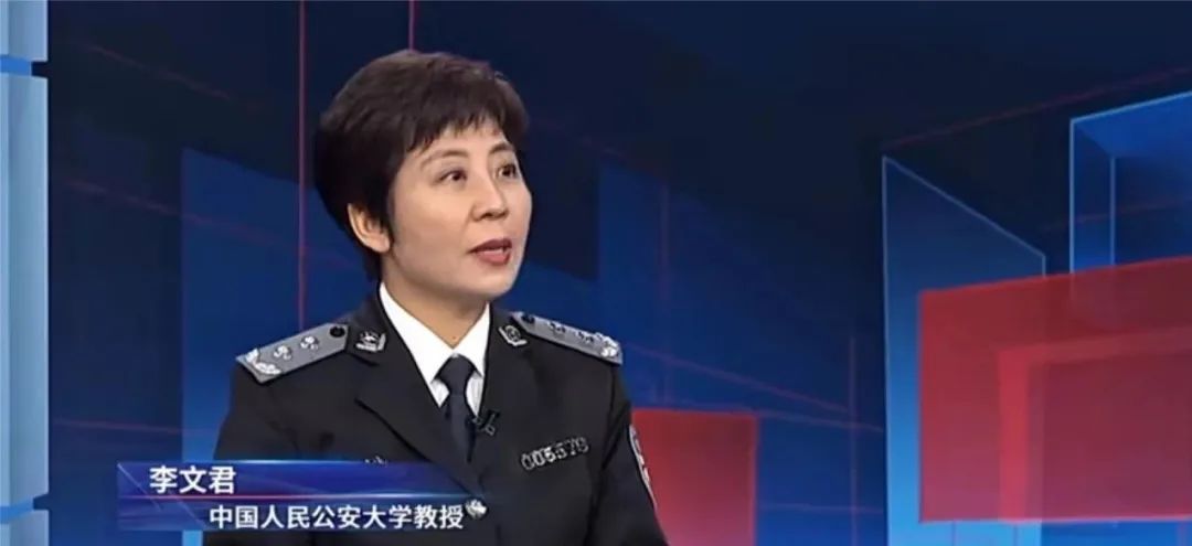 毒贩用鞋盒转运毒品被抓,牵出39人跨市贩毒链条…… 毒贩用鞋盒转运毒品被抓,牵出39人跨市贩毒链条……