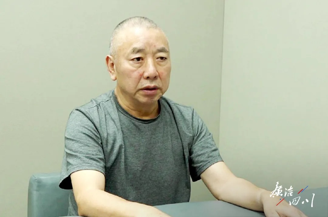 落马干部称每天都在想金钱香车美女：把高调奢靡作为个人追求