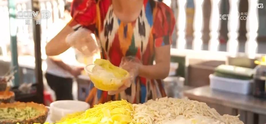 “夏日经济”清凉爽一“夏” 食在当“夏”激活消费新活力 “夏日经济”清凉爽一“夏” 食在当“夏”激活消费新活力