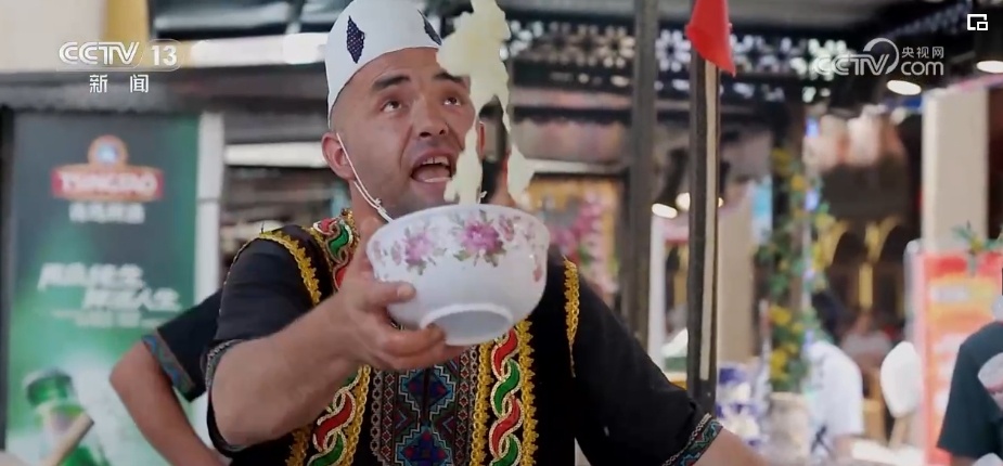 “夏日经济”清凉爽一“夏” 食在当“夏”激活消费新活力 “夏日经济”清凉爽一“夏” 食在当“夏”激活消费新活力