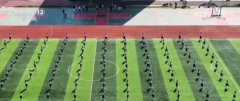 文化中国行 | 接通古今对话 数字“拼”甲骨激活中华文明历史基因 文化中国行 | 接通古今对话 数字“拼”甲骨激活中华文明历史基因