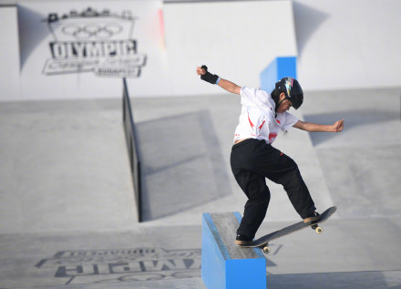 广东滑板少女朱沅铃和曾文蕙晋级巴黎奥运会