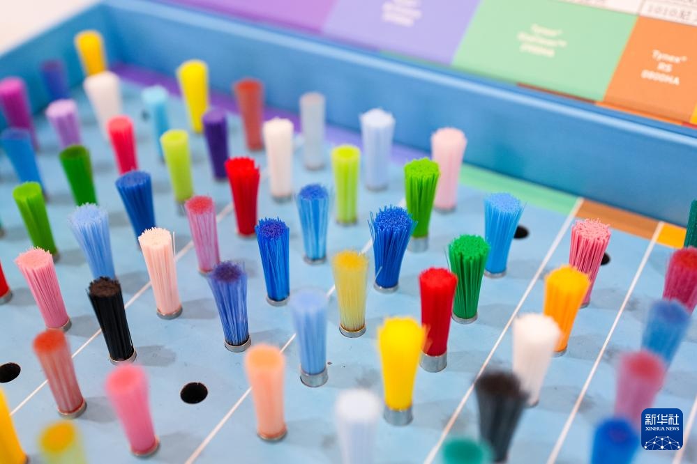 江苏杭集：牙刷小镇“刷”新发展