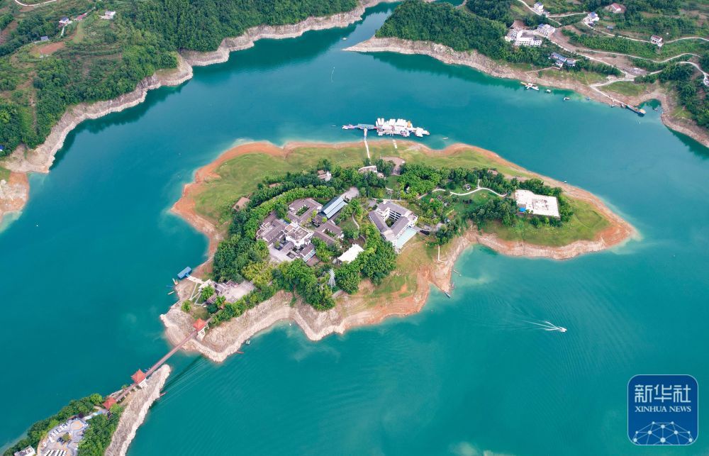 高质量发展调研行丨陕西安康：夏日瀛湖