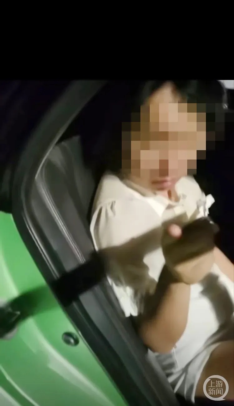 西安一女子多次乘“霸王车”还辱骂的哥,被判刑一年 西安一女子多次乘“霸王车”还辱骂的哥,被判刑一年