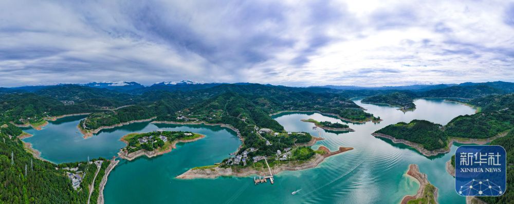 高质量发展调研行丨陕西安康：夏日瀛湖