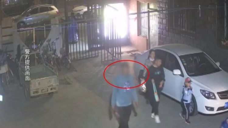 连环盗窃自行车 一流浪汉被抓