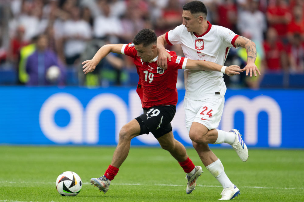 欧锦赛 | 荷兰战平法国 波兰提前出局