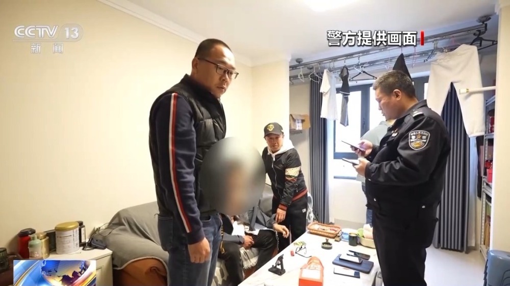 嘘寒问暖获信任 “保险专员”盯上老年人骗保单、赚佣金 嘘寒问暖获信任 “保险专员”盯上老年人骗保单、赚佣金