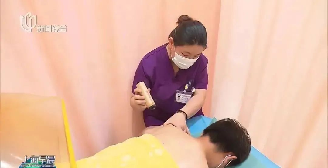 “梅”完“梅”了太难熬,一出门就“呼吸困难”?上海这个门诊提前迎来高峰→ “梅”完“梅”了太难熬,一出门就“呼吸困难”?上海这个门诊提前迎来高峰→