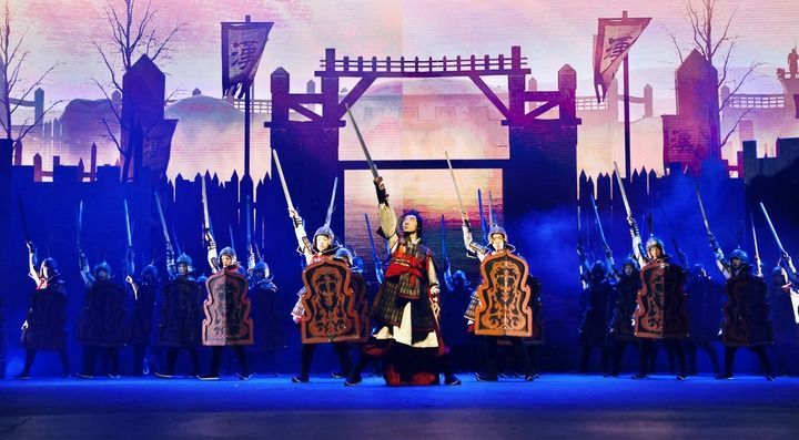 长城脚下泛舟夜游 北京延庆持续激发文旅活力