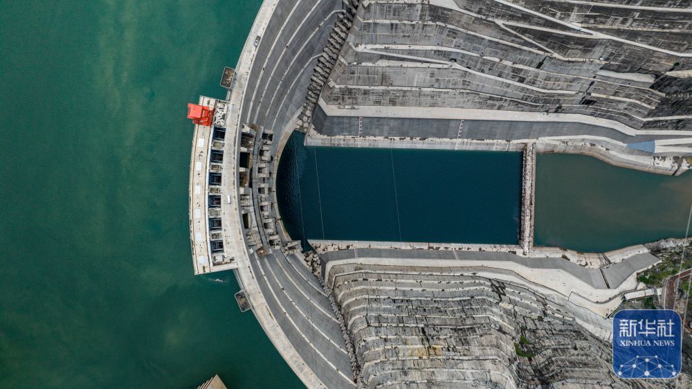 探访白鹤滩水电站