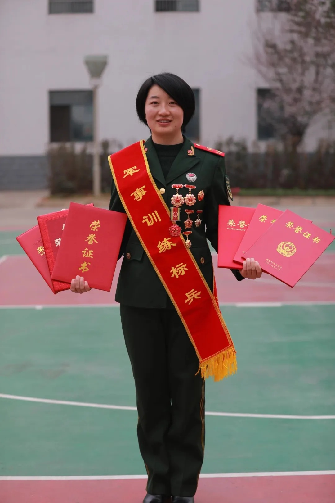 95后女兵，获军士“顶流”荣誉！