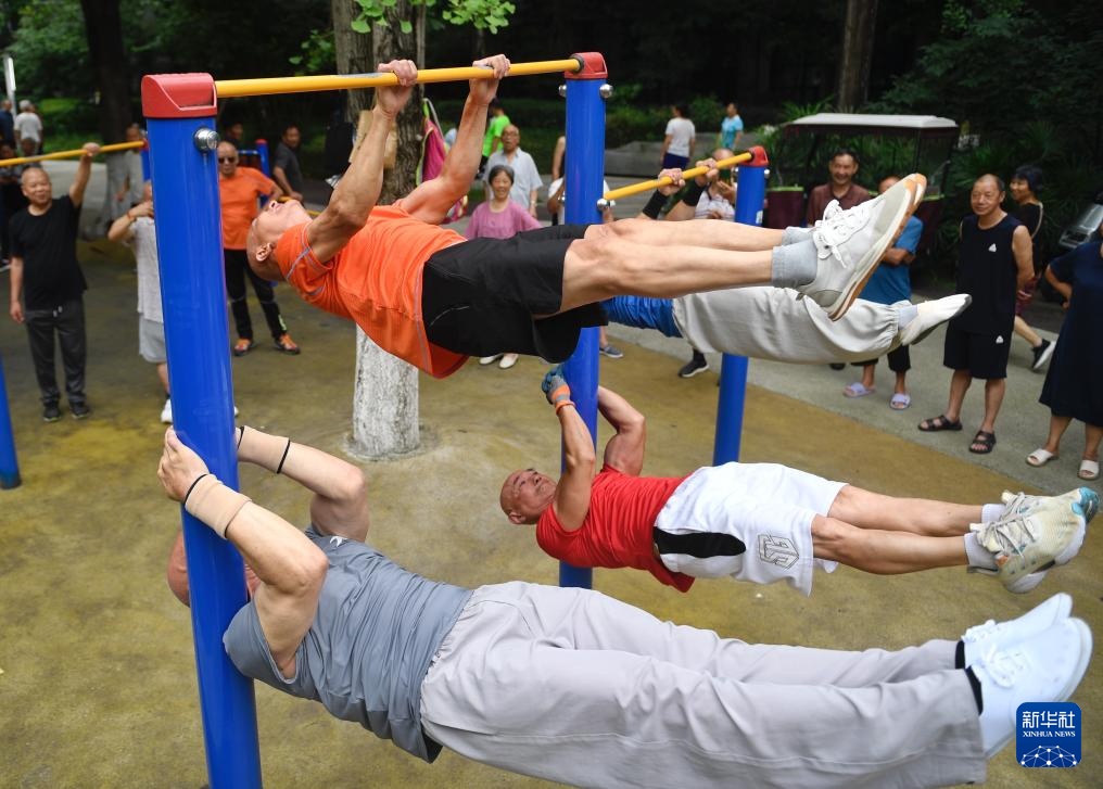 在“天府之国”看大爷们“硬核”健身 在“天府之国”看大爷们“硬核”健身