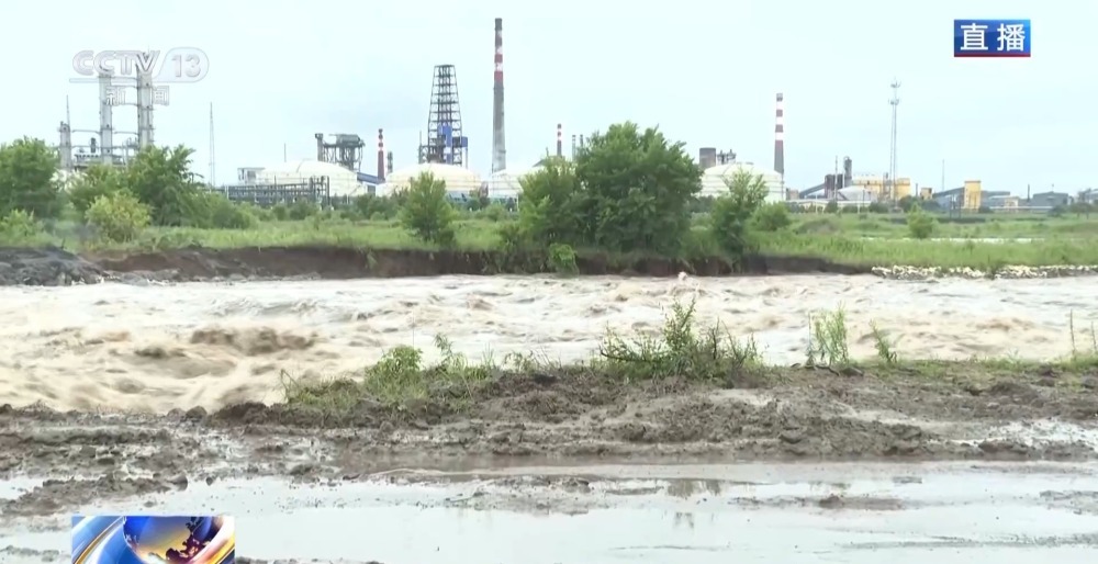 黑龙江七台河暴雨引发洪涝 部分农田被淹 记者探访→ 黑龙江七台河暴雨引发洪涝 部分农田被淹 记者探访→