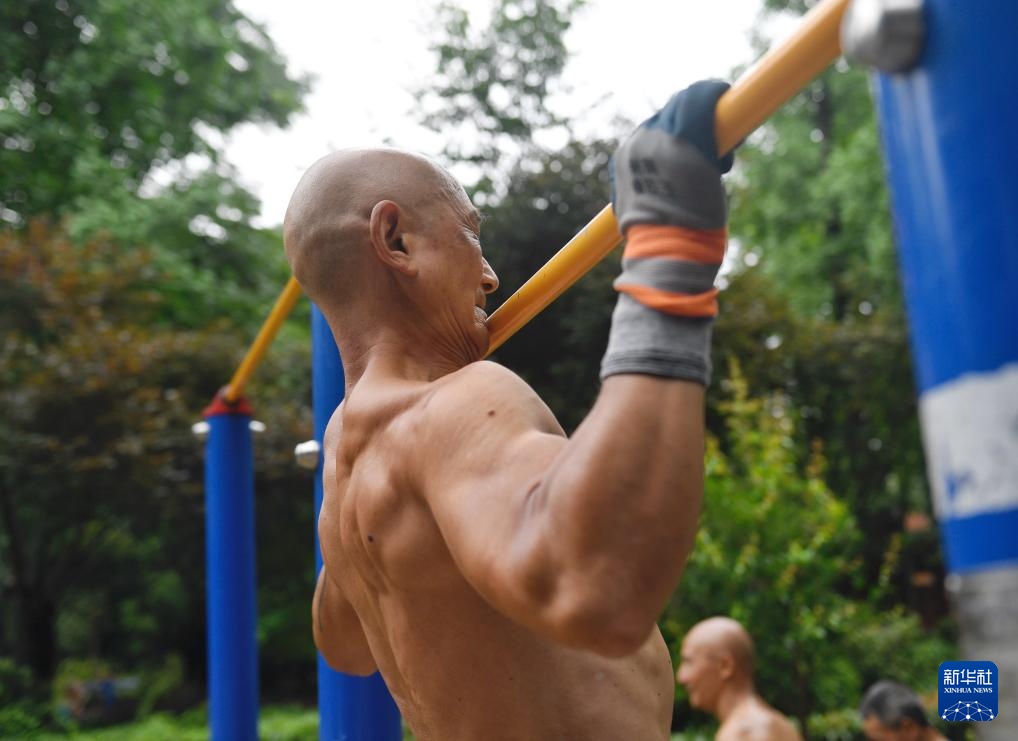 在“天府之国”看大爷们“硬核”健身 在“天府之国”看大爷们“硬核”健身
