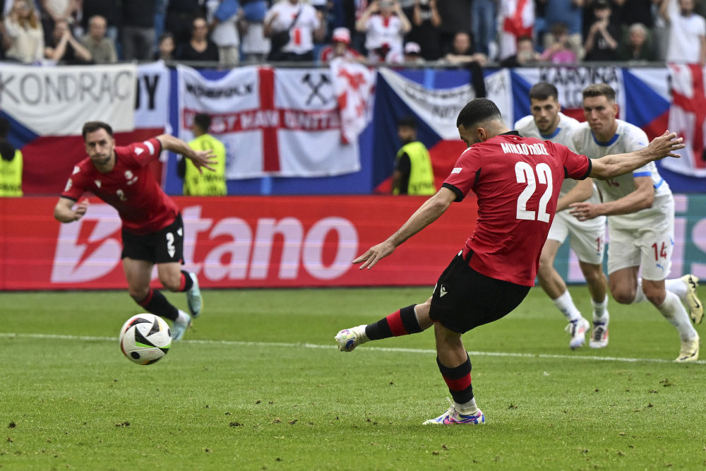 欧锦赛｜葡萄牙晋级16强 比利时迎首胜