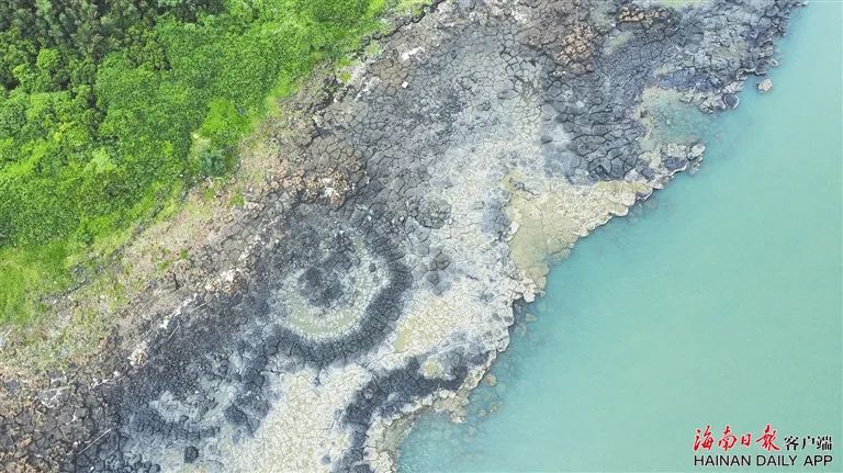 澄迈这处火山奇观，为何取名“雷公岛”？