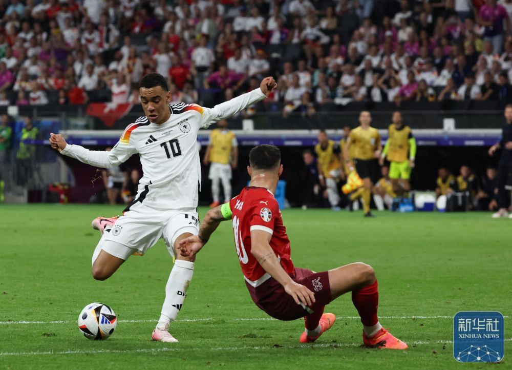 欧锦赛小组赛丨德国平瑞士 欧锦赛小组赛丨德国平瑞士