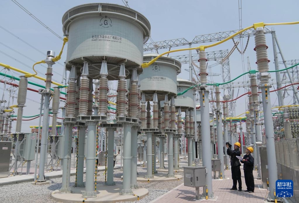 河北:1000千伏特高压变电站扩容 保障京津冀电网运行安全 河北:1000千伏特高压变电站扩容 保障京津冀电网运行安全