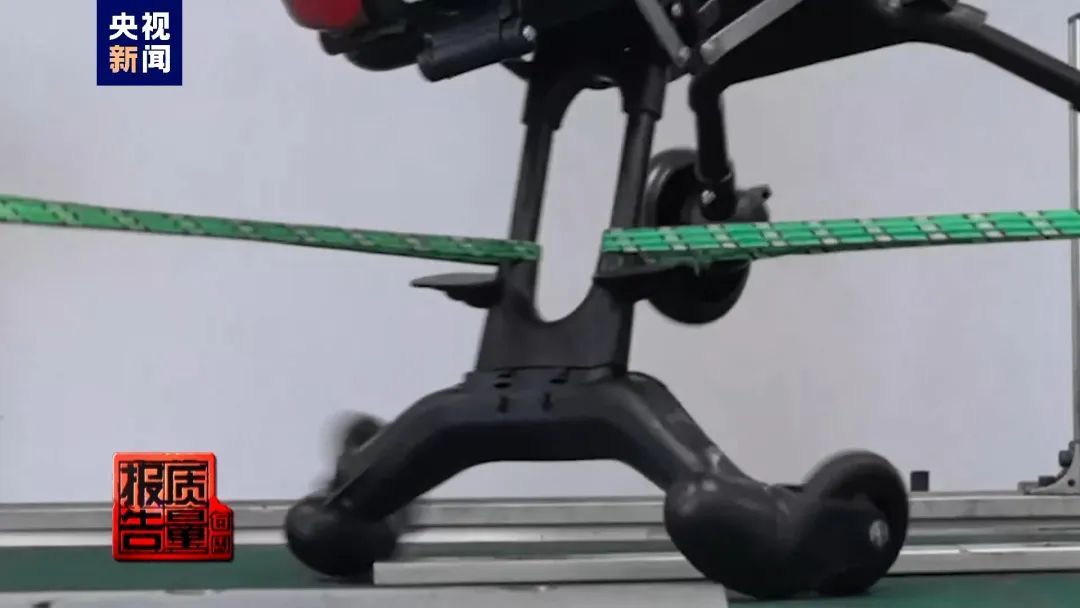 两岁娃头部遭重击！网红产品被曝缺陷