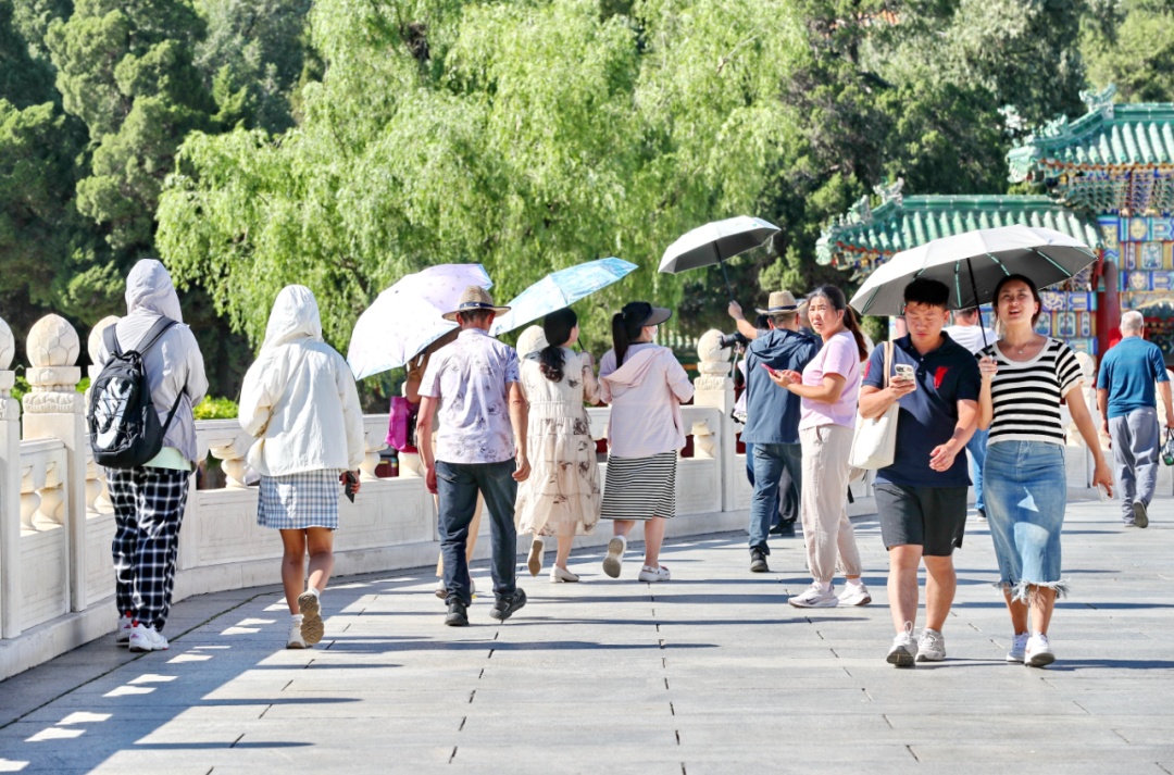 特大暴雨、雷暴大风!暴雨红色预警继续发布,避险自救指南快收好 特大暴雨、雷暴大风!暴雨红色预警继续发布,避险自救指南快收好