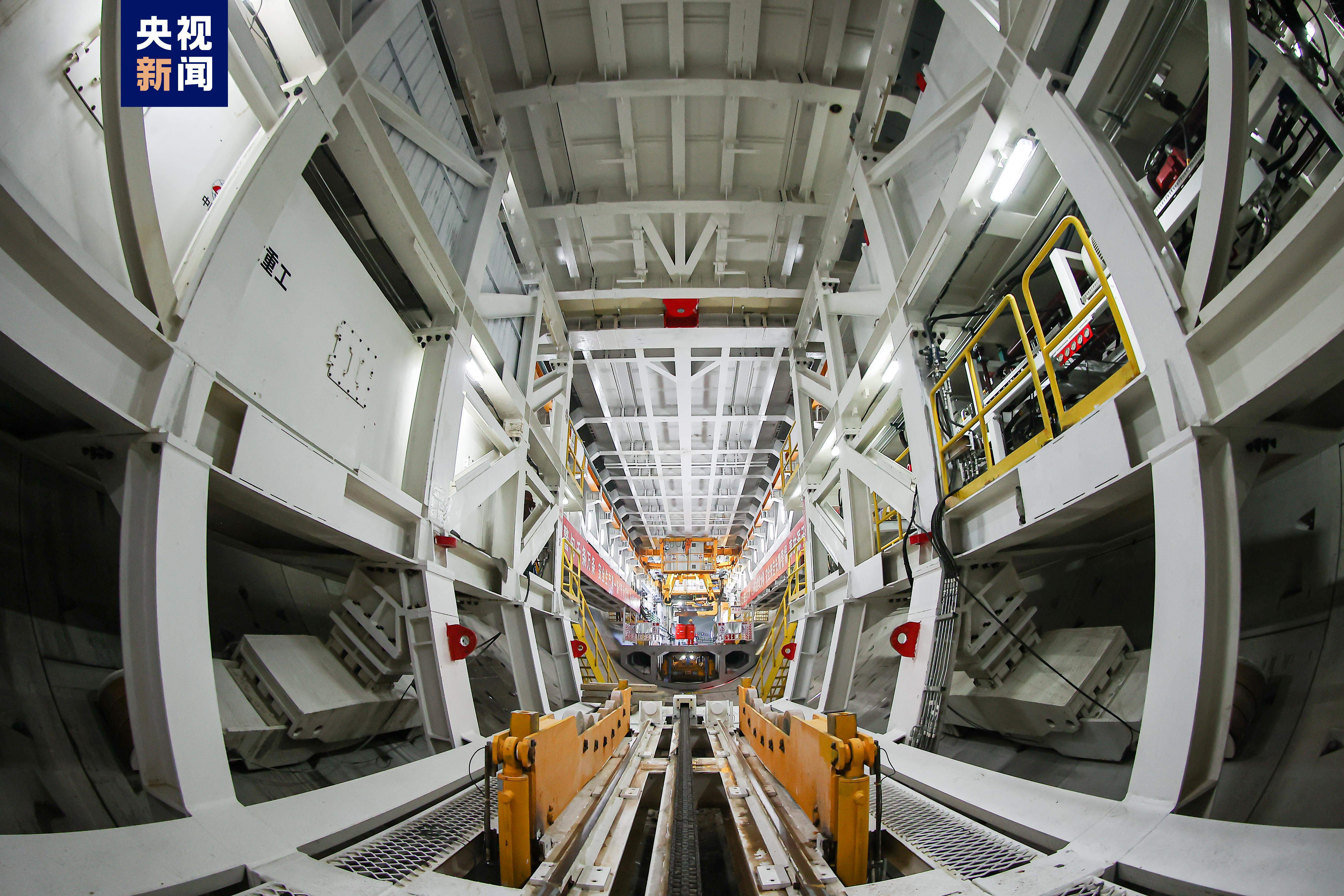 京唐城际铁路运潮减河隧道顺利贯通