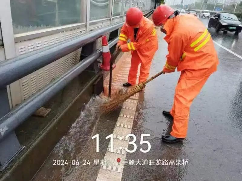 风雨不停，守护不止！迎战暴雨，他们在行动