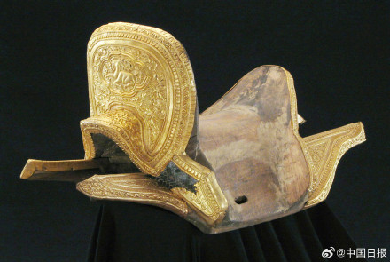 远古化石、匈奴王冠饰、最大钧瓷，来内蒙古博物院看什么？