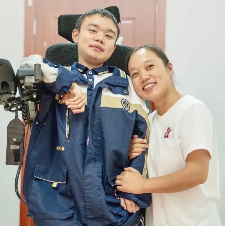 打破“活不过18岁”预言的重庆男孩,高考成绩超预期! 打破“活不过18岁”预言的重庆男孩,高考成绩超预期!