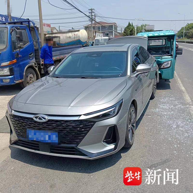 一个骑车不看路,一个临停不当,发生碰撞谁担责? 一个骑车不看路,一个临停不当,发生碰撞谁担责?