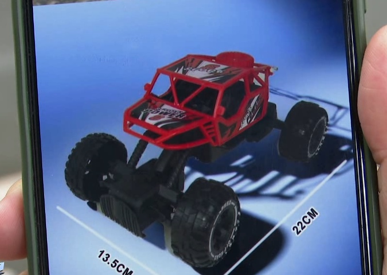 男子直播间秒杀玩具,到手后懵了…… 男子直播间秒杀玩具,到手后懵了……