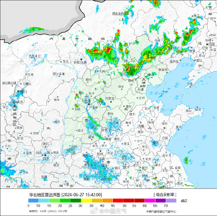 北京出现大片乳状云 大部将有雷雨或影响晚高峰